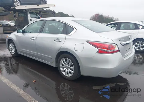 2014 Nissan Altima 2.5 S из США, поврежденный, VIN 1N4AL3AP3EC188212